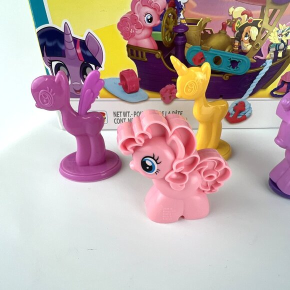 My Little Pony Play-Doh Pirate Friendship Ahoy Set Walmart Exclusive Plus Extras - Picture 2 of 16